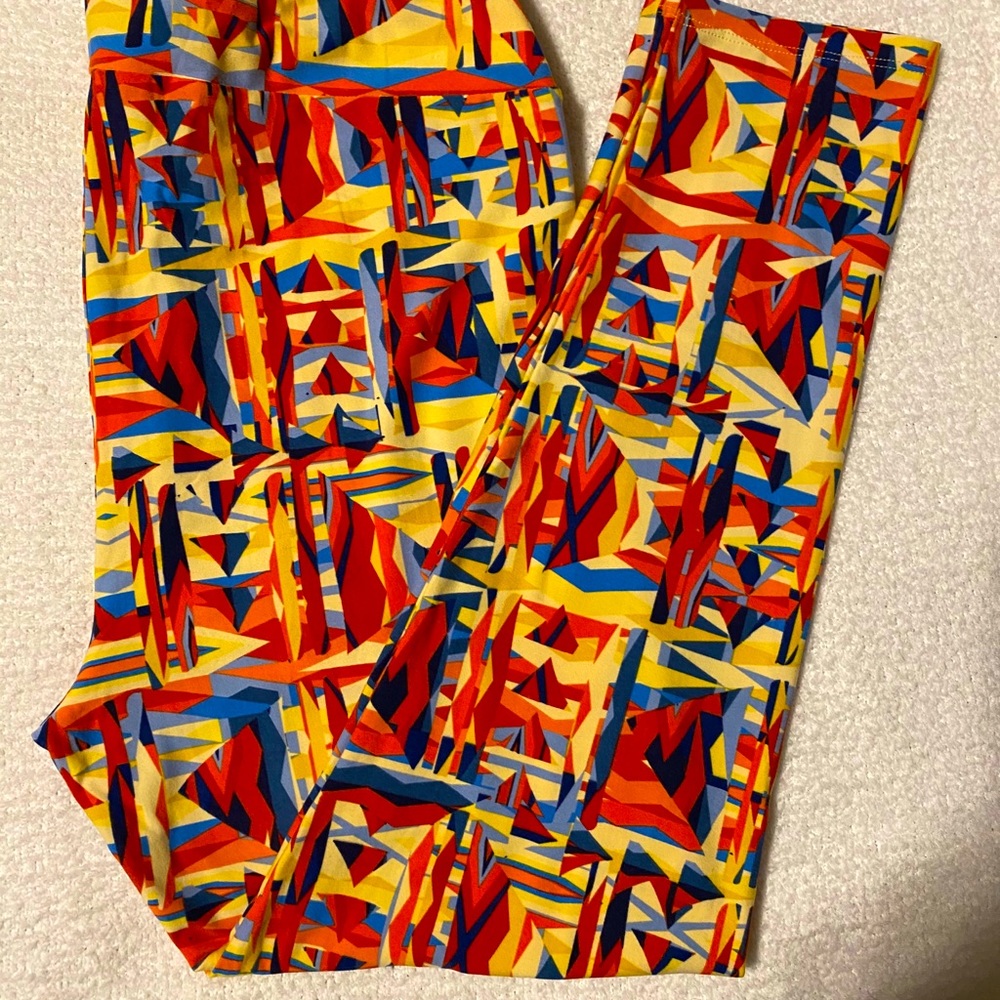 LuLaRoe TC2 leggings, size 18+, like new